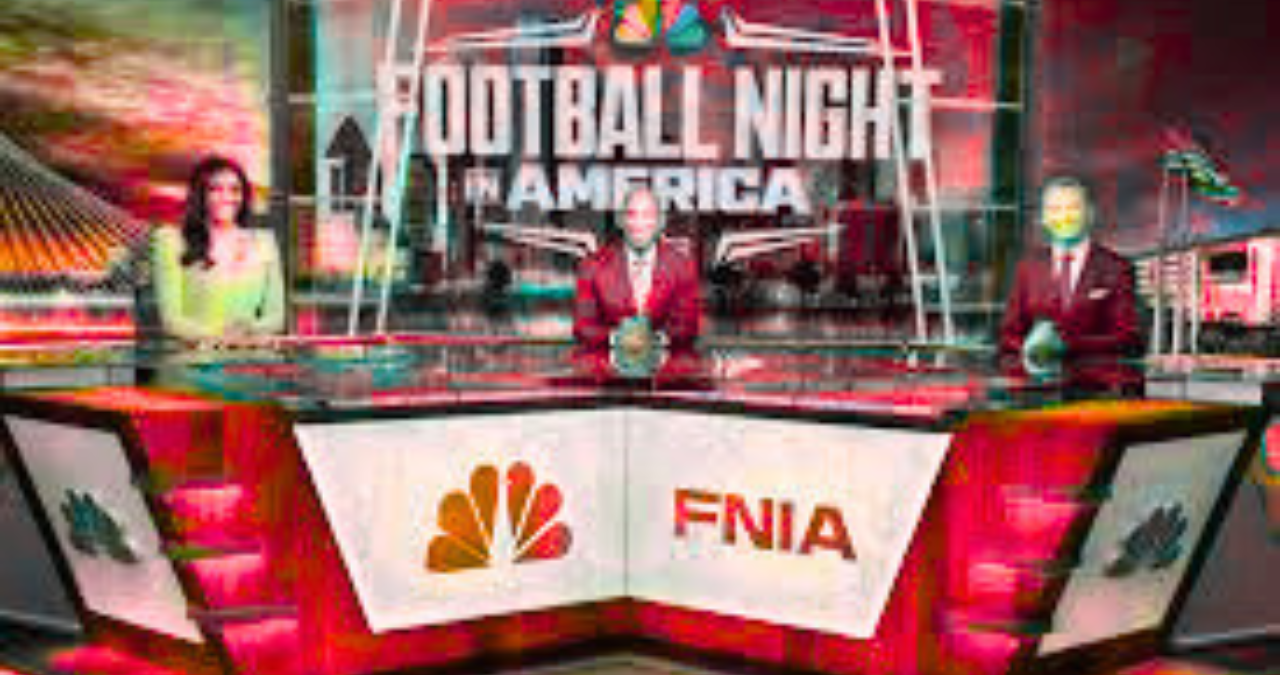 Football Night in America Hosts: The Faces Behind Sunday Night Football Football Night in America Hosts: The Faces Behind Sunday Night Football